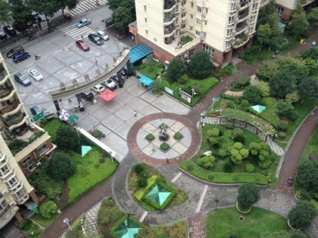 统建大江园